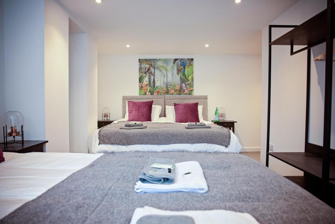 Ferienwohnung The Dragon'S Den Harrogate Exterior foto